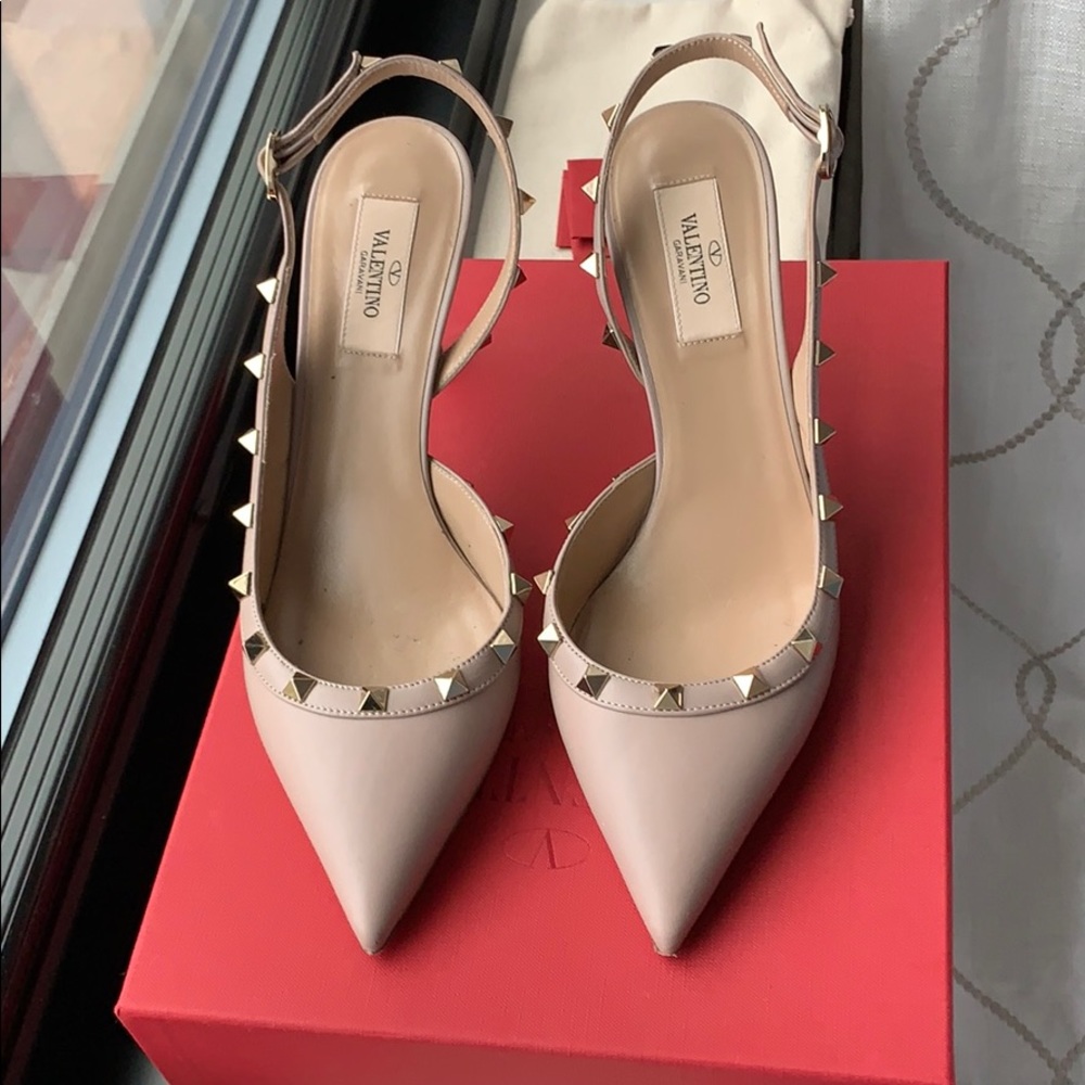 Nude Valentino sling back pumps.